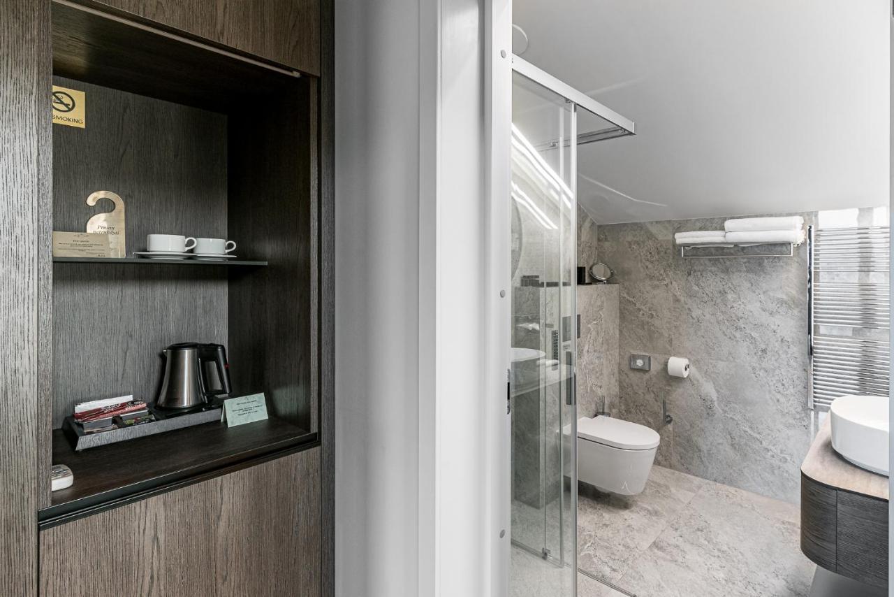 Oginski Hotel Плунґє Екстер'єр фото